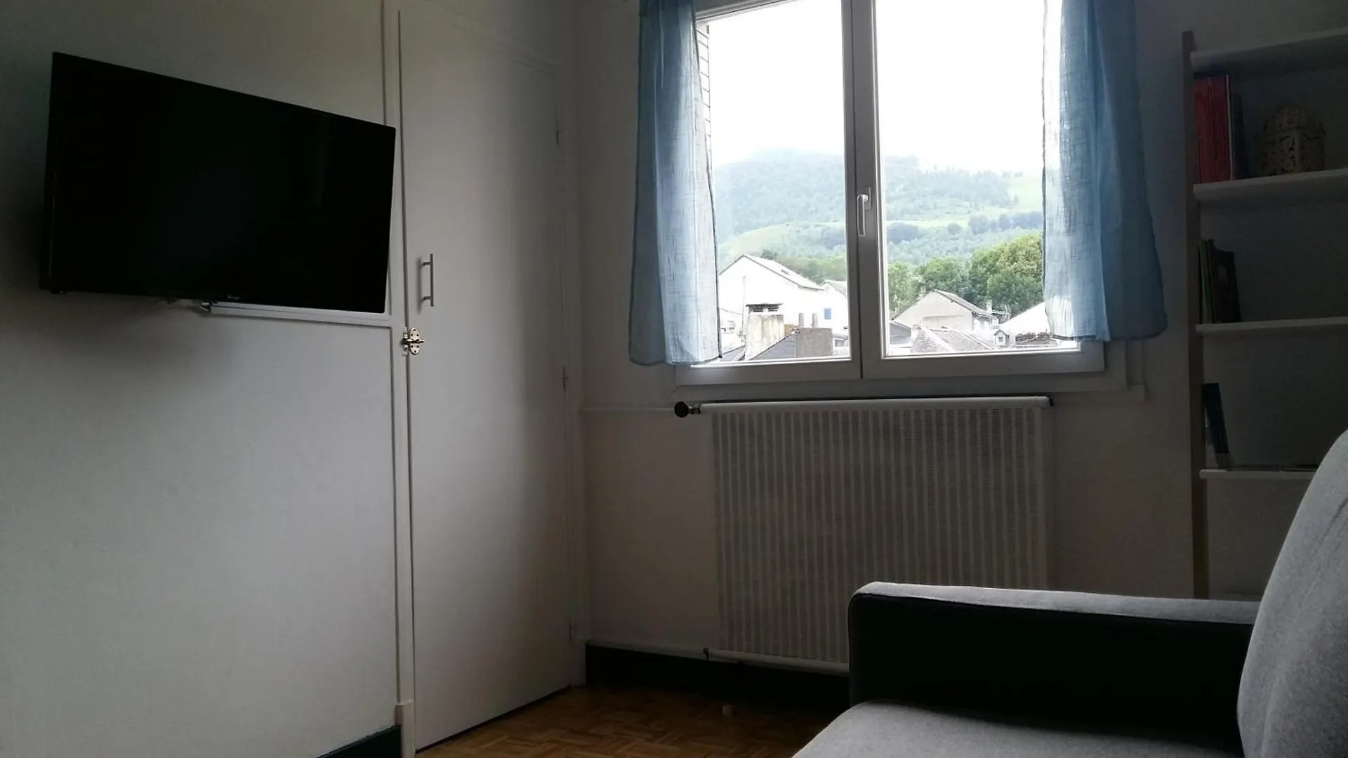 Apartment Ferienwohnung Vue Sur Montagne Bagnères-de-Bigorre